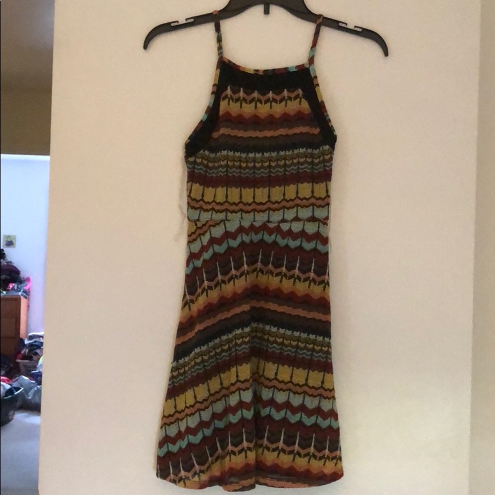 Dress - Picture 2 of 4